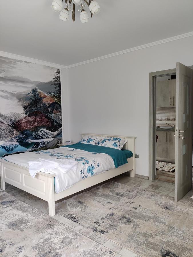 Hotel Vizuina Lupului Gura Humorului Zewnętrze zdjęcie