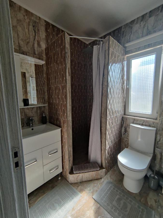 Hotel Vizuina Lupului Gura Humorului Zewnętrze zdjęcie